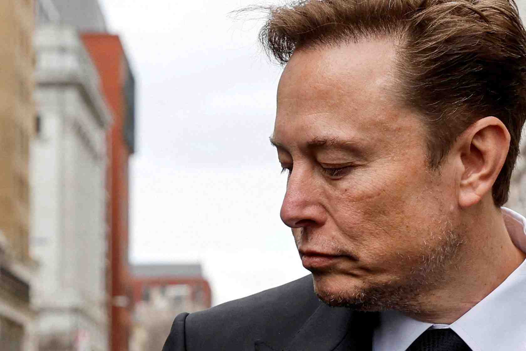 Le réseau social d'Elon Musk s'est servi des données personnelles de ses utilisateurs européens entre le 7 mai et le 1er août.