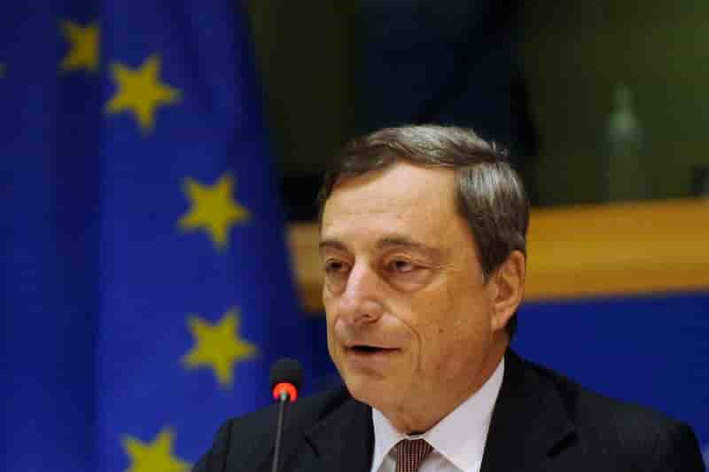 Mario Draghi évoque à nouveau des achats de dettes souveraines