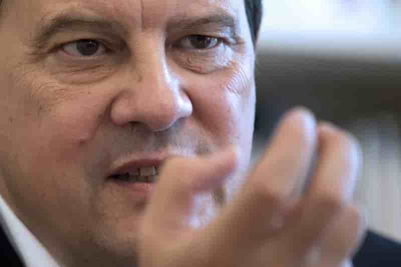 Cambadelis tacle melenchon