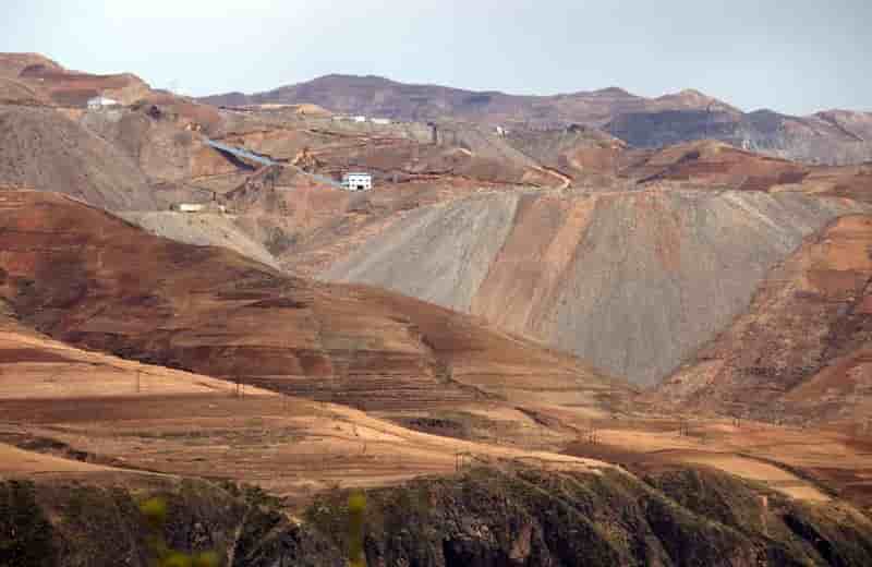 Importations de fer et de plomb nord-coreens en chute en chine