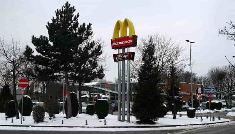 Plainte contre la vente des actifs chinois de mcdonald's