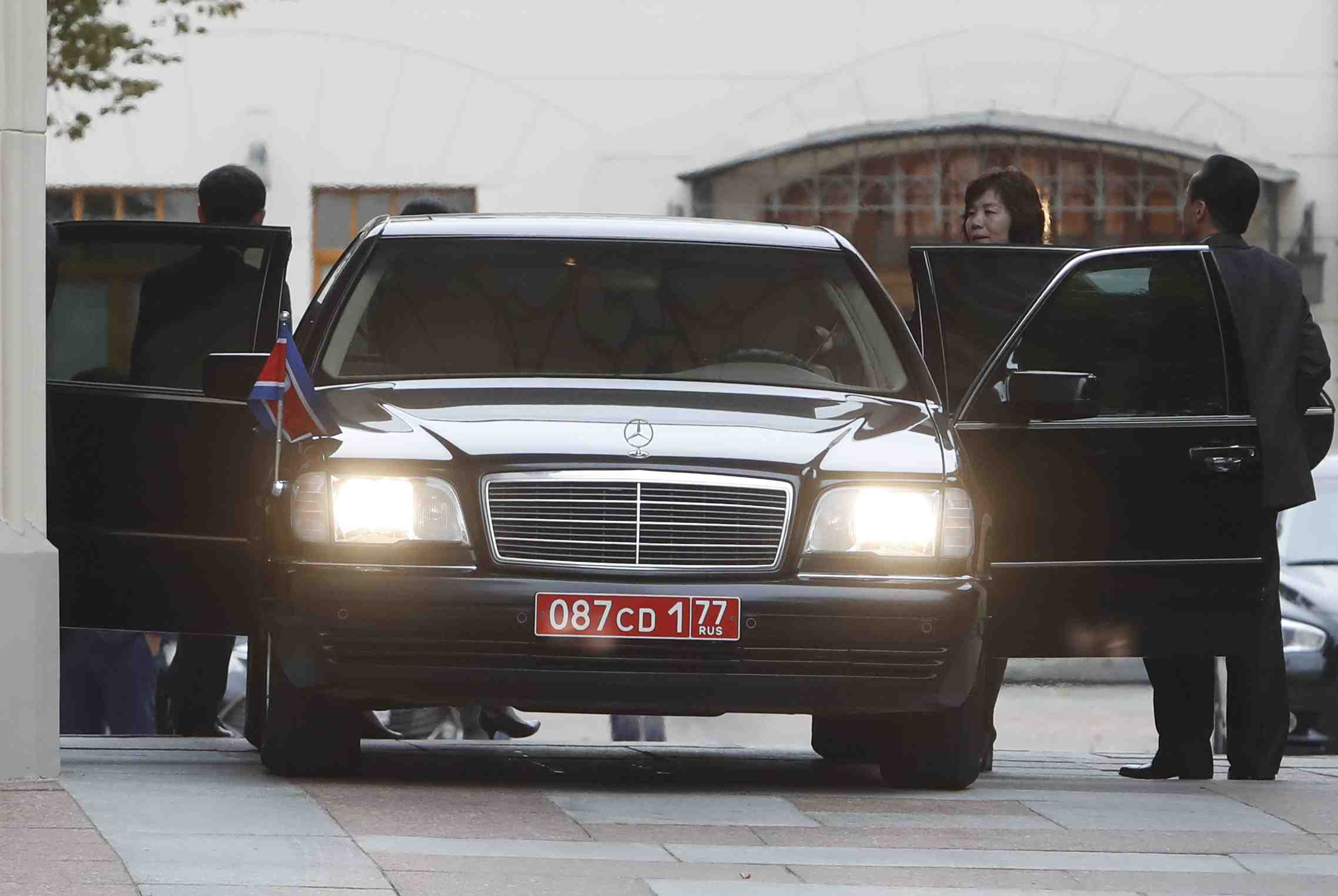 Moscou pret a oeuvrer avec pyongyang a une solution politique