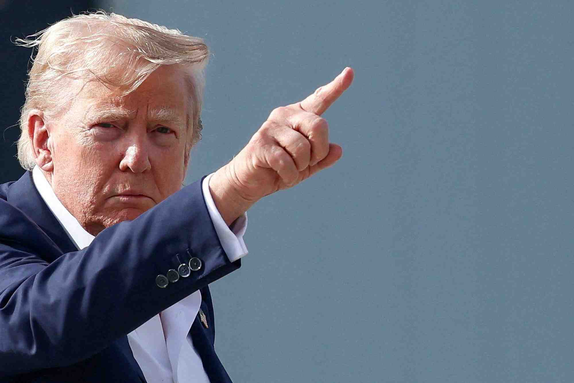 Donald Trump s’est félicité cette nuit de l’entrée en vigueur des nouveaux droits de douane américains.