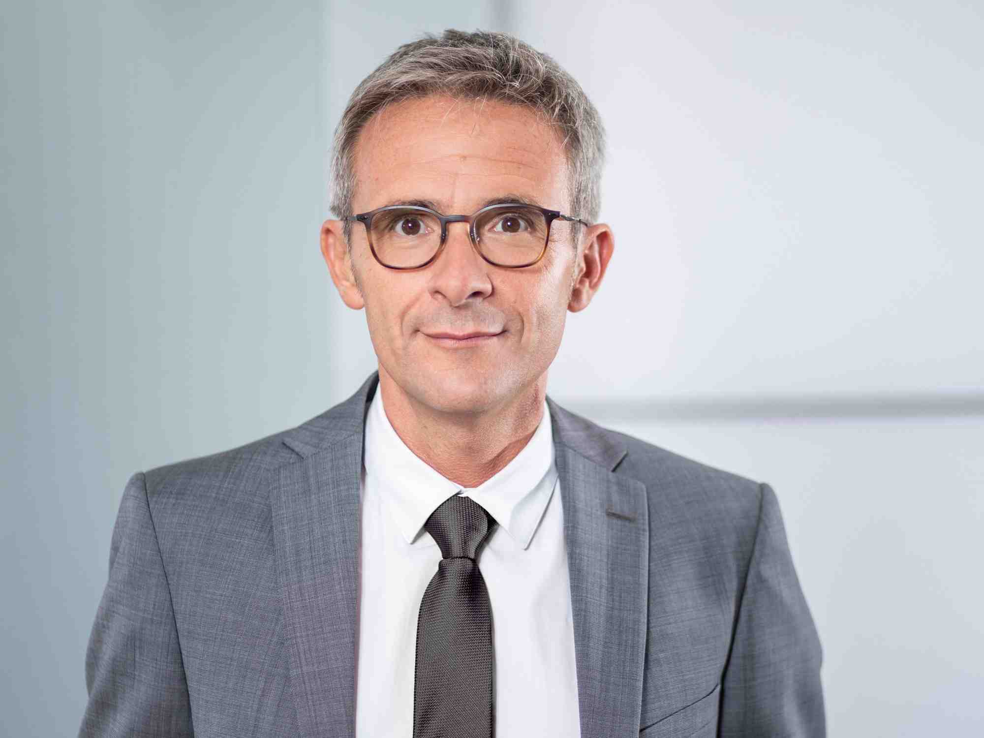 « Je mettrai tout en œuvre pour que le département soit un bouclier républicain face à la préférence nationale », a déclaré sur X le socialiste Stéphane Troussel, président du conseil départemental de Seine-Saint-Denis,