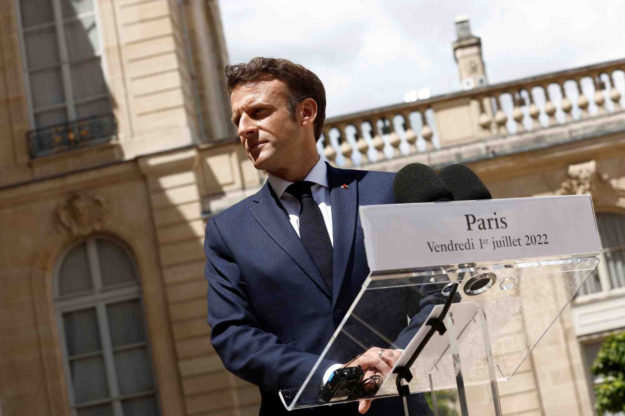 France: macron appelle le nouveau gouvernement a des "transformations profondes"