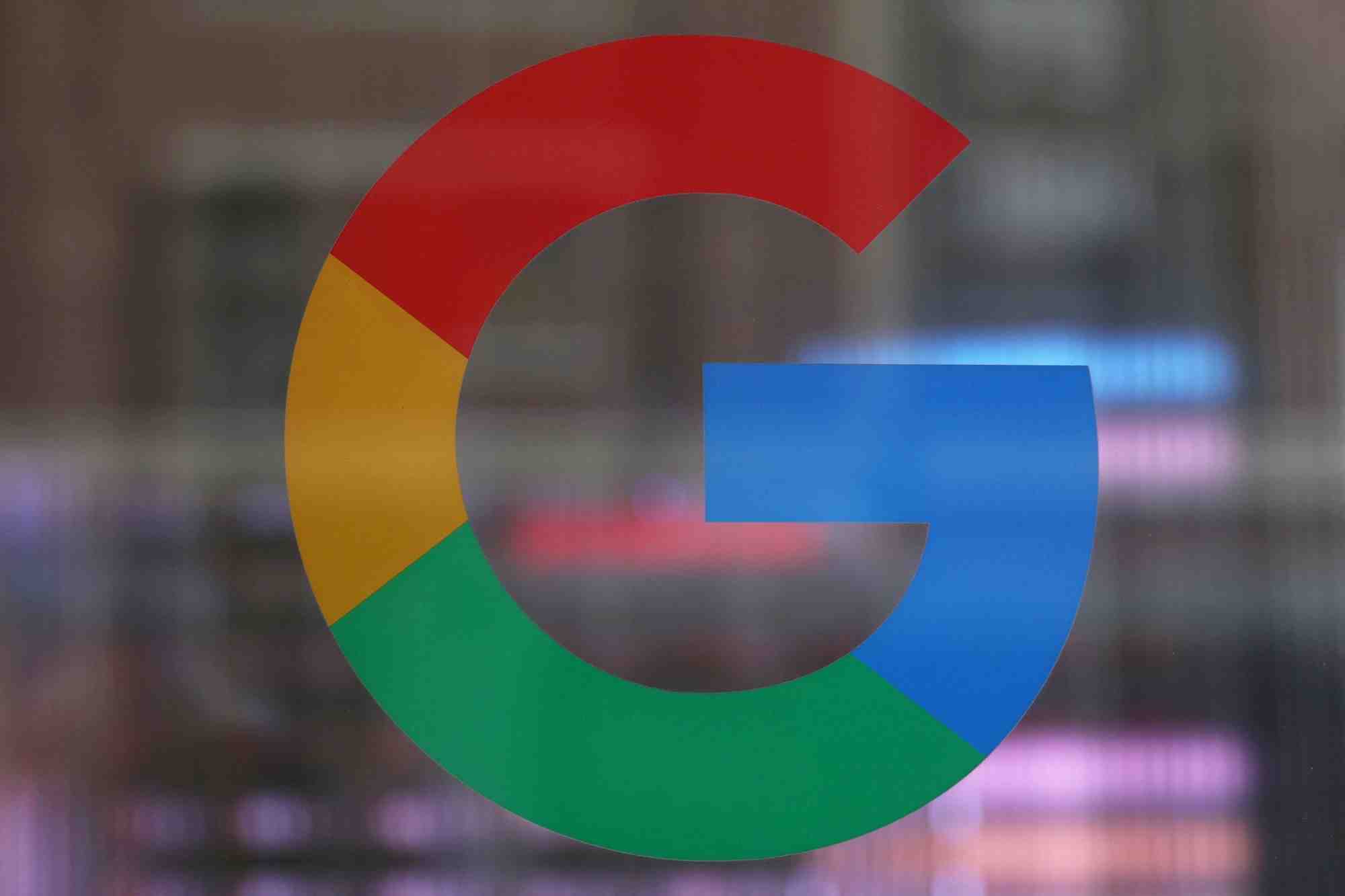 Photo d'archives du logo de google a new york, aux etats-unis