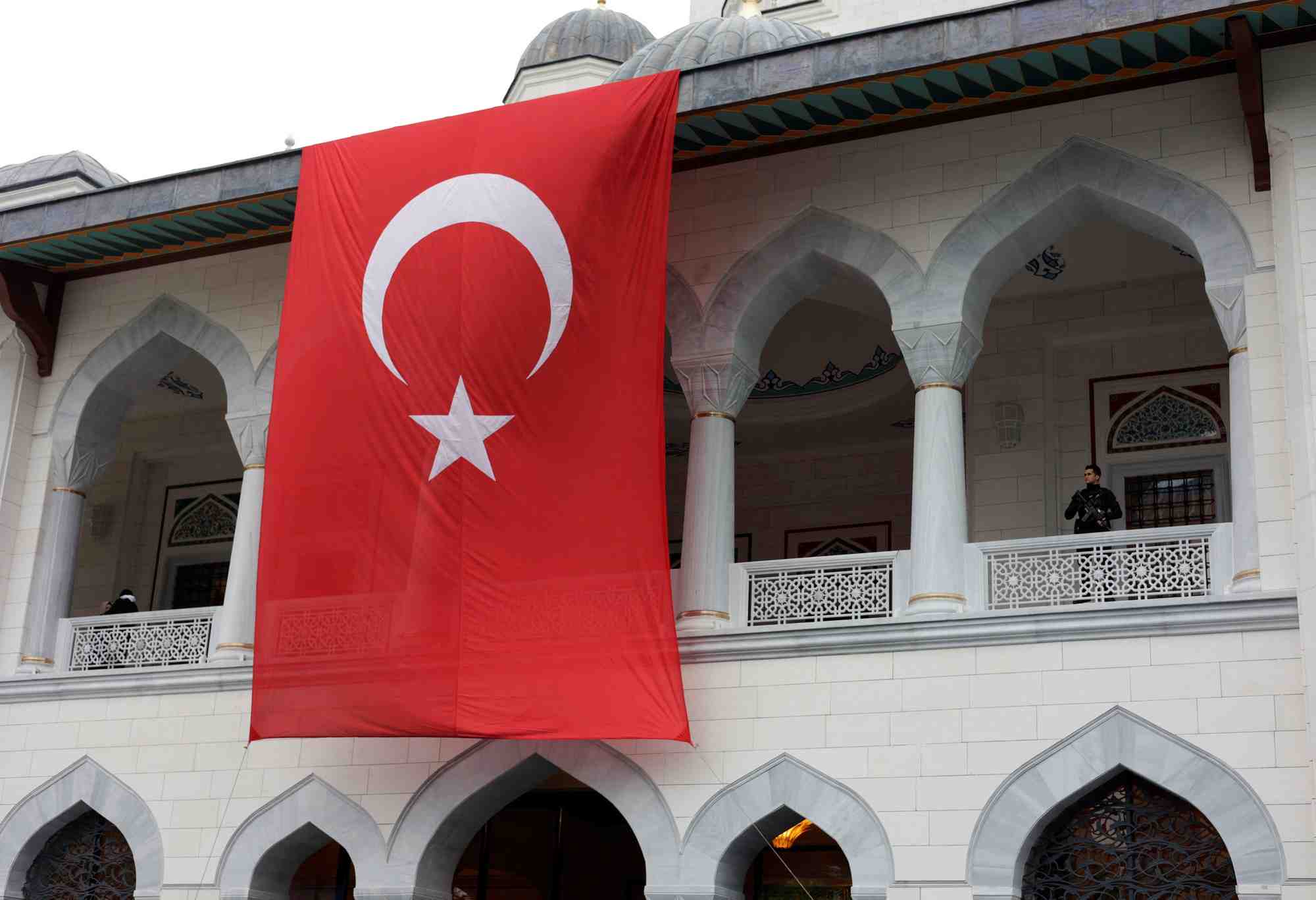 Un drapeau turc vu a istanbul