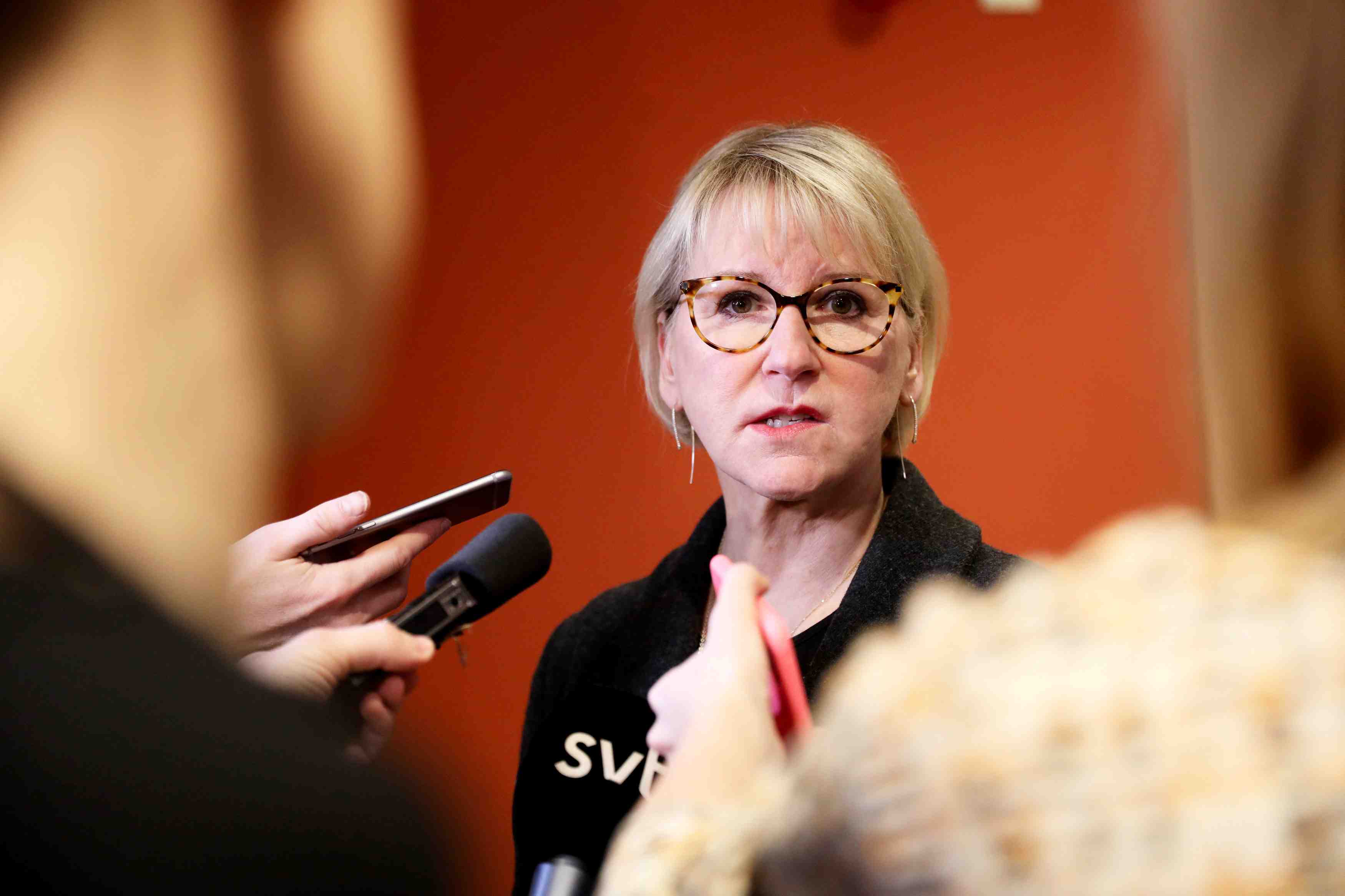Les discussions entre la suede et la coree du nord prolongees