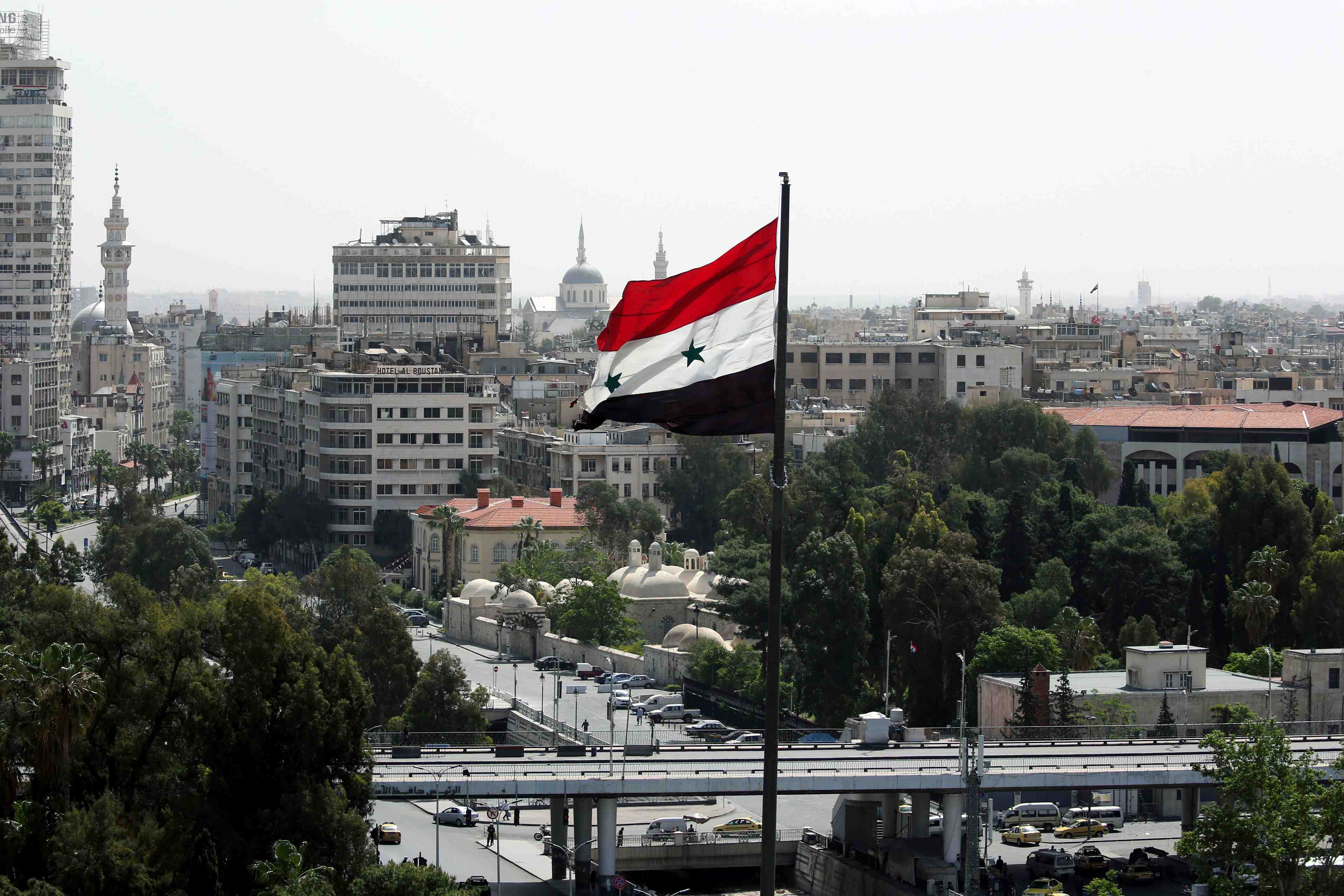 Rami makhlouf, homme d'affaire et cousin d'assad, interdit de sortie du territoire syrien
