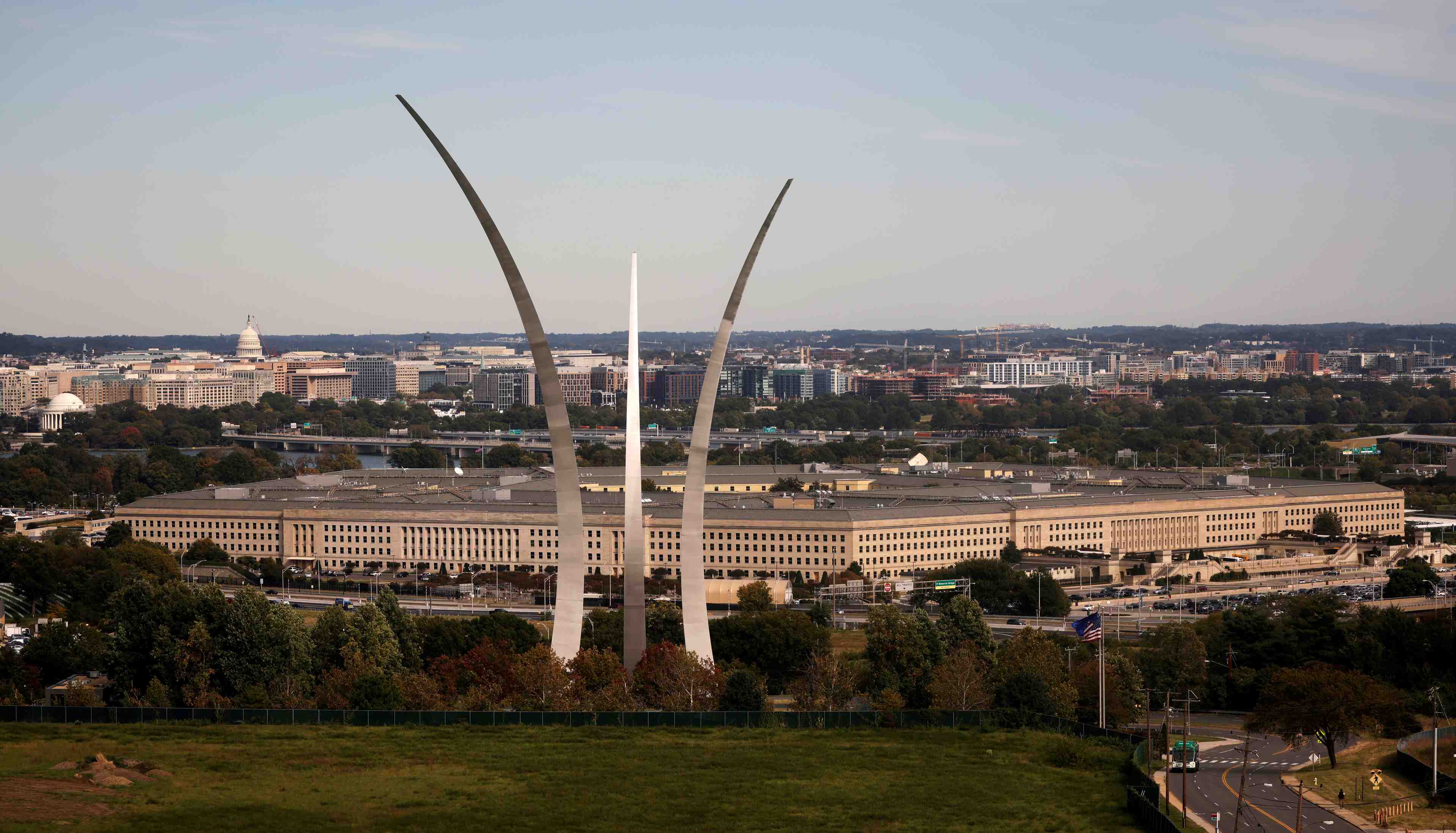 Usa: un rapport sur les ovnis documentes par le pentagone laisse des observations inexpliquees