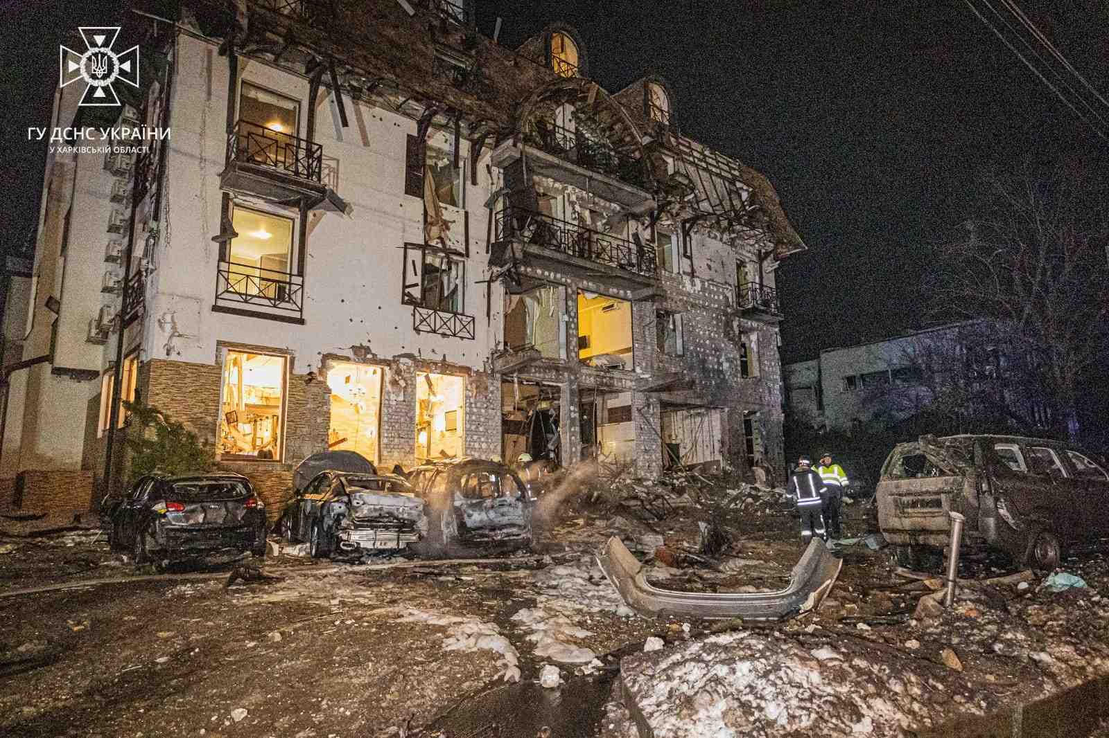 Frappe de missile russe sur un hotel a kharkiv