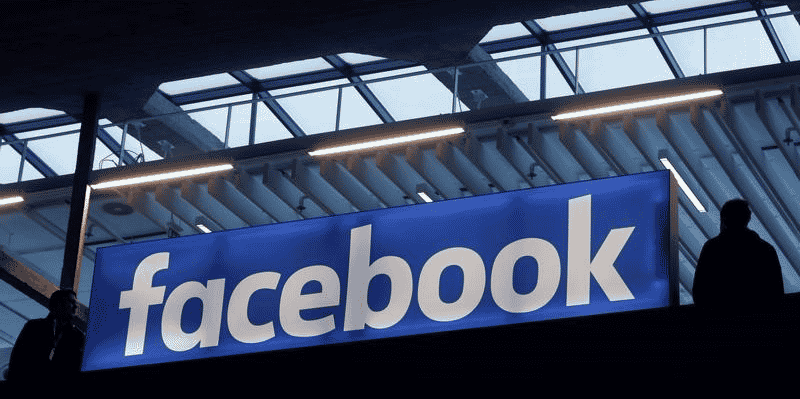 Facebook change de strategie pour donner la priorite aux "amis"