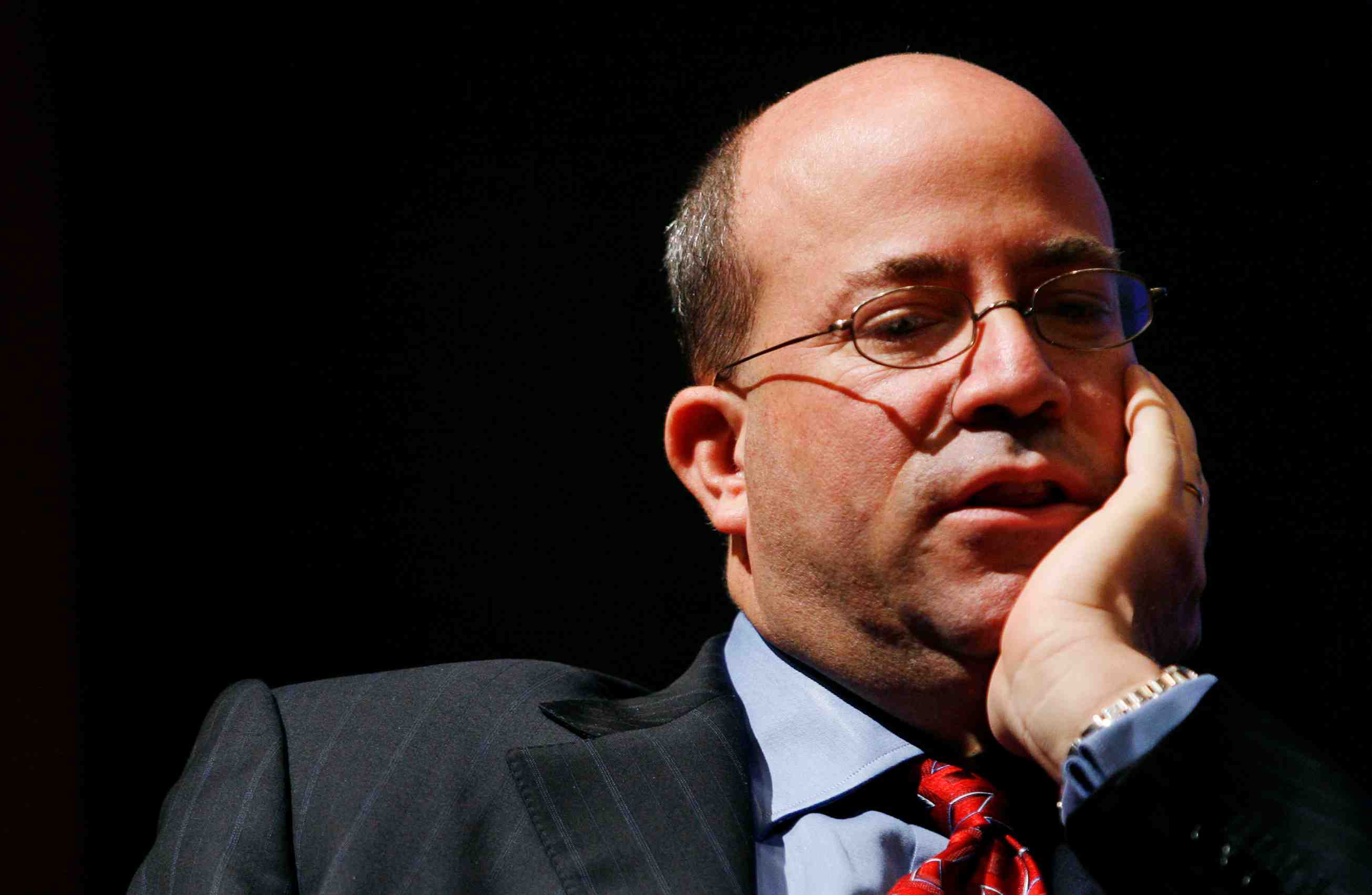 Trump demande a at&t de limoger le president de cnn, jeff zucker