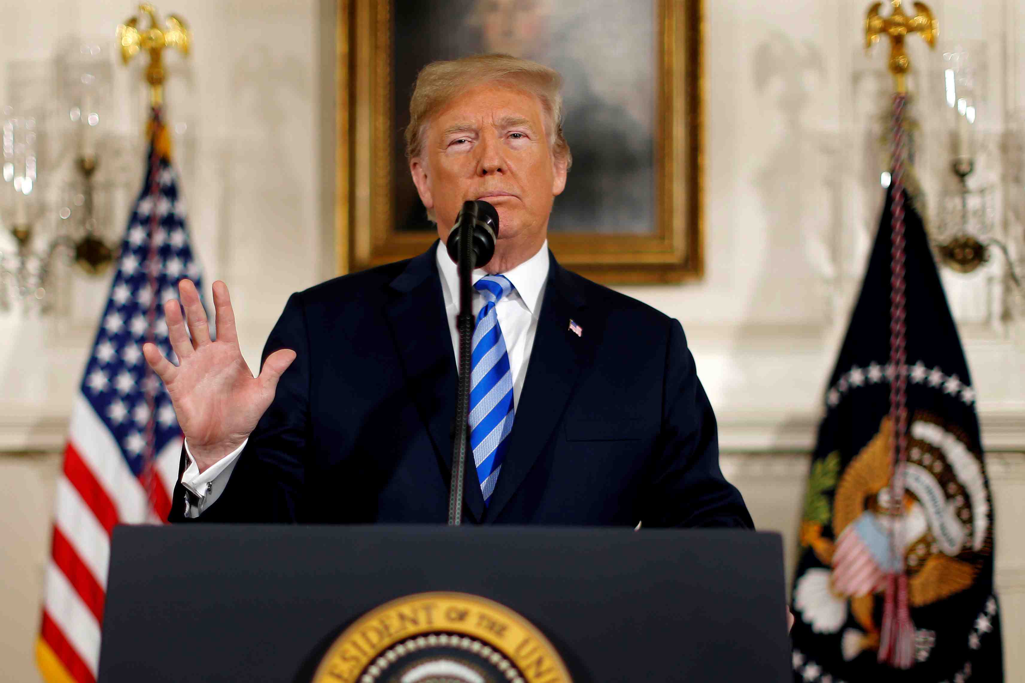 Trump pret a parler a khamenei ou rohani, sans condition prealable, selon nbc