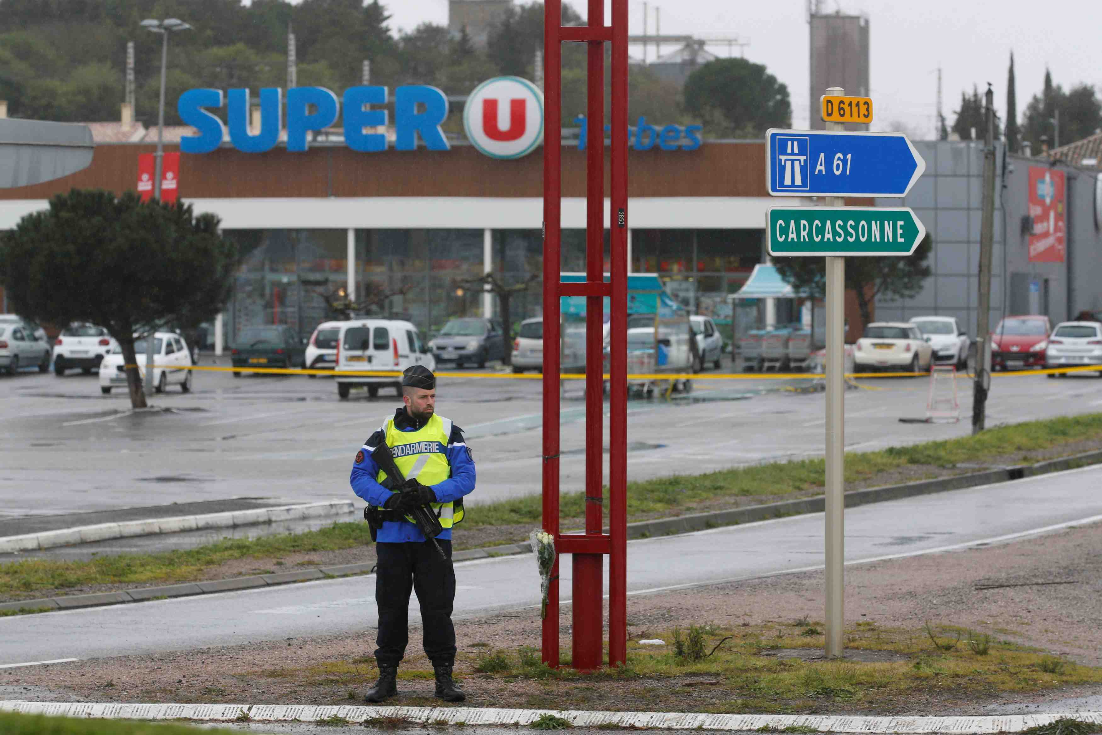Debut de polemique autour des obseques de l'assaillant de l'aude