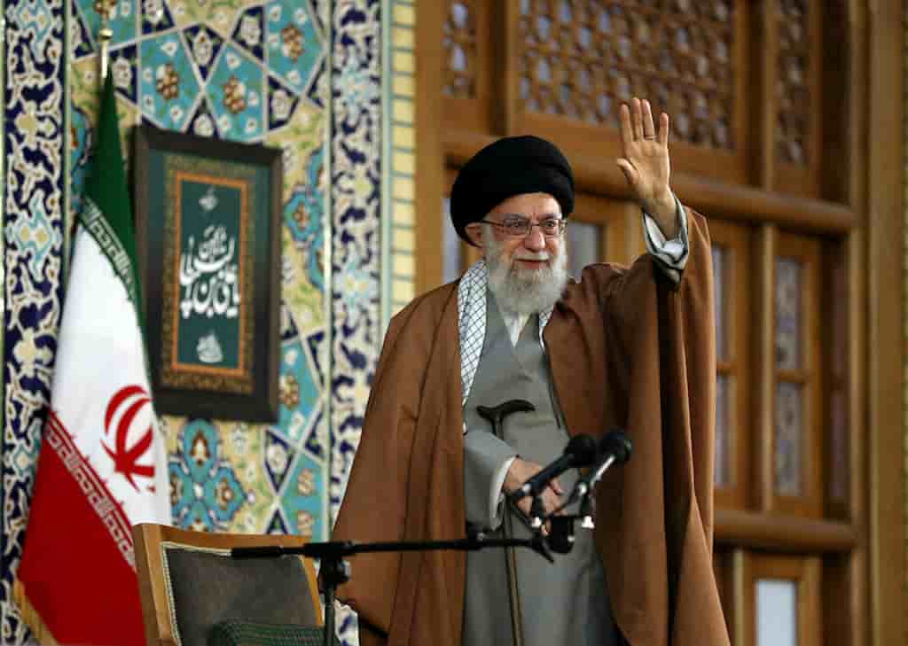 Gardiens de la revolution: l'iran denonce l'erreur "risible" des americains
