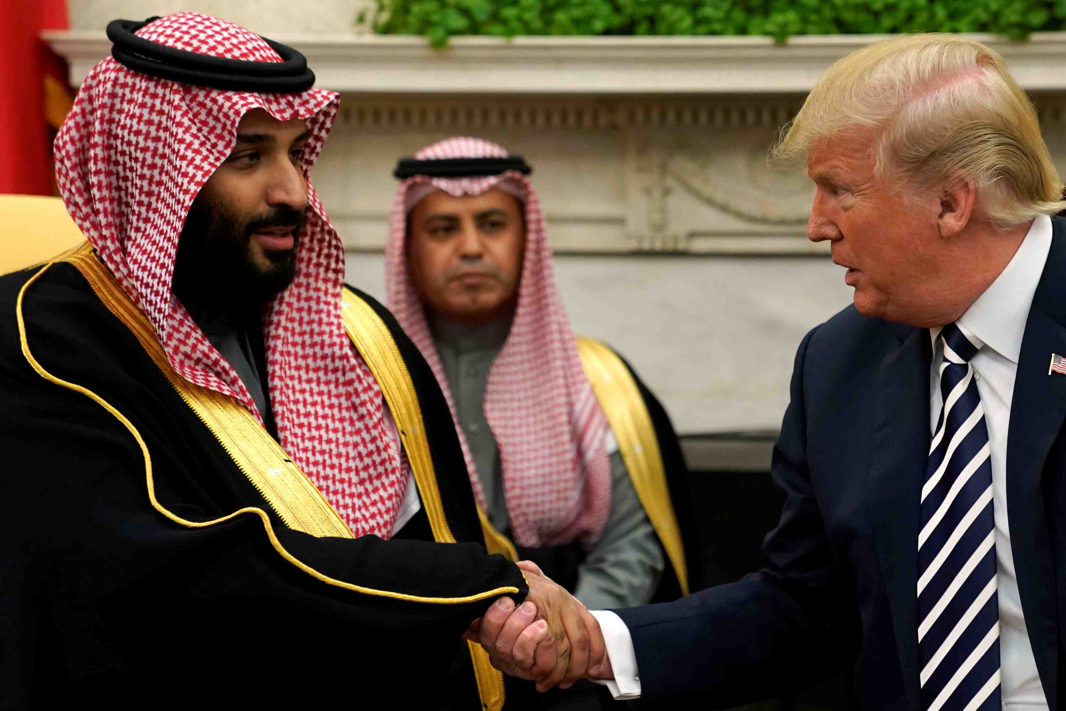 Trump discute iran et petrole avec le prince salman