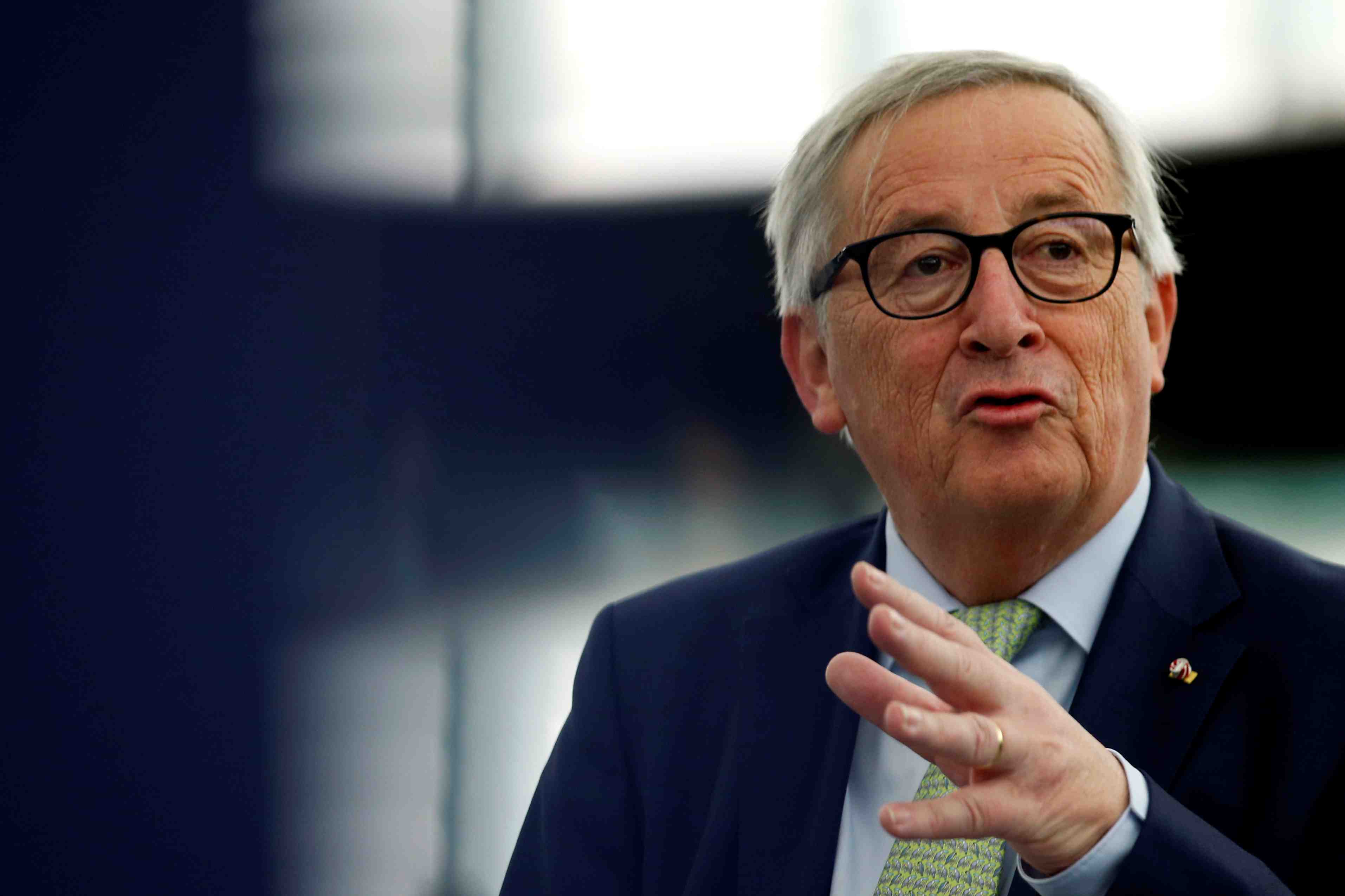 Pour juncker, le risque d'un brexit desordonne s'accroit