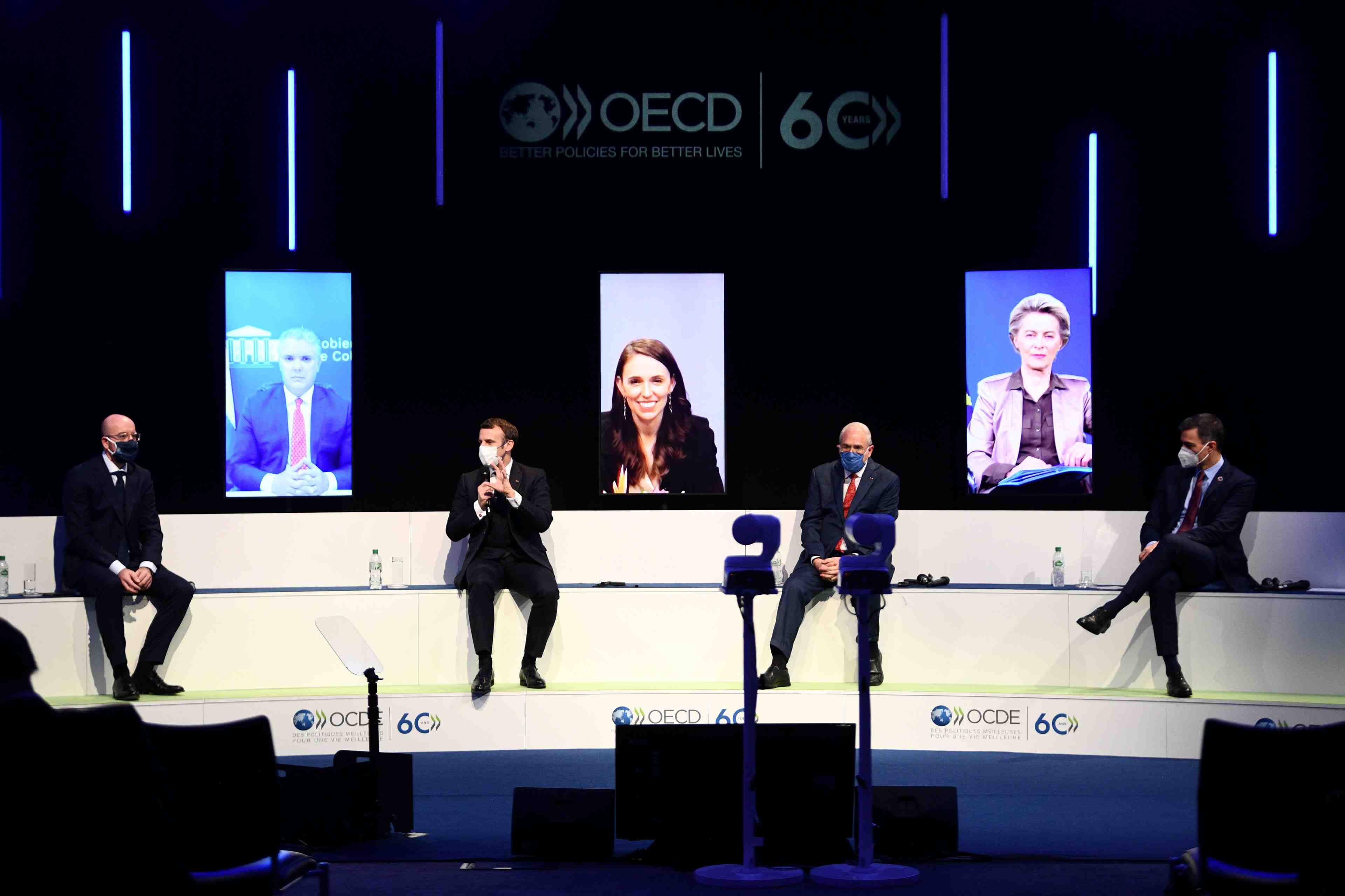 L'ocde releve encore ses previsions mais la reprise reste inegale