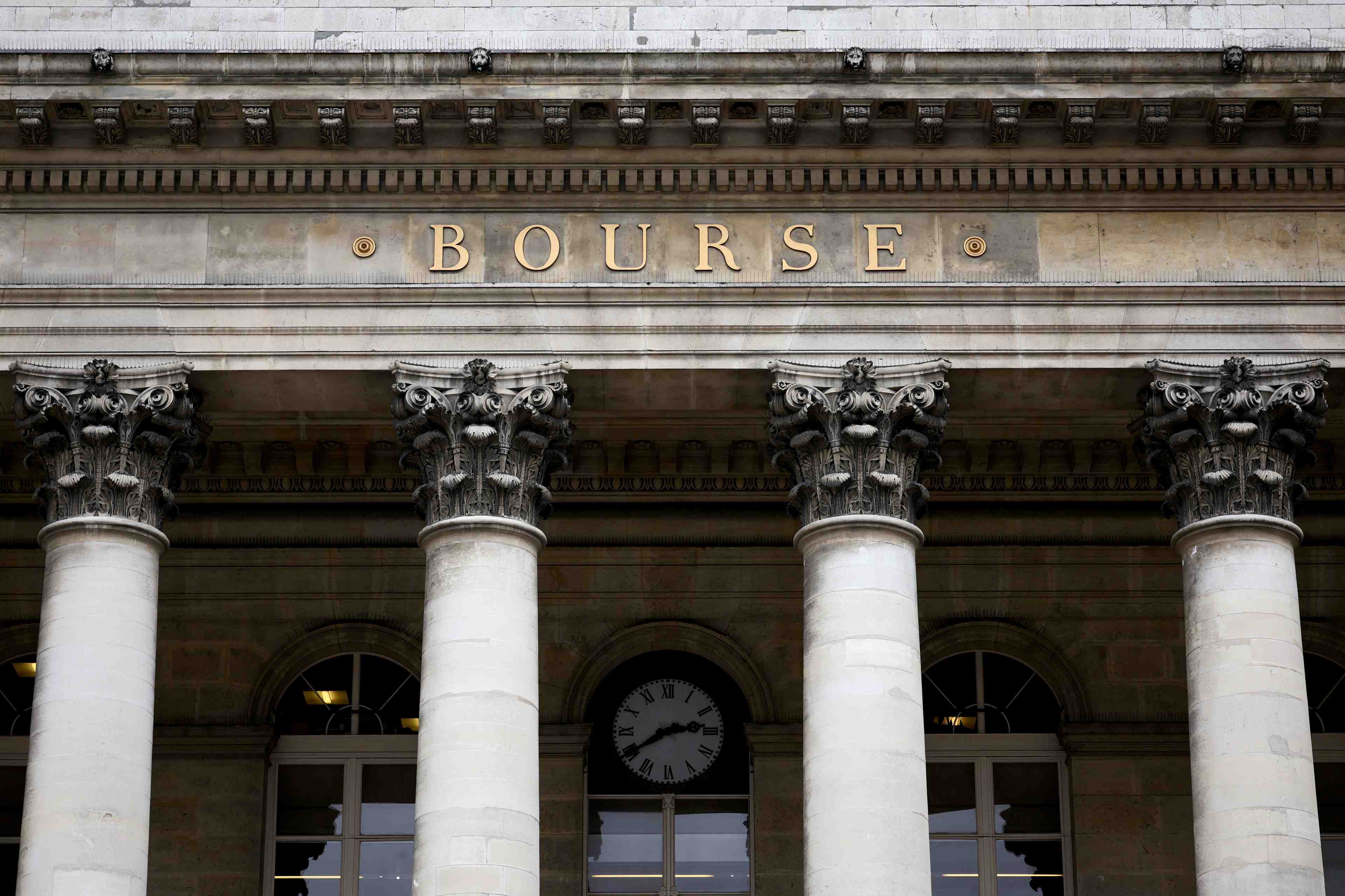 Les bourses europeennes en legere hausse