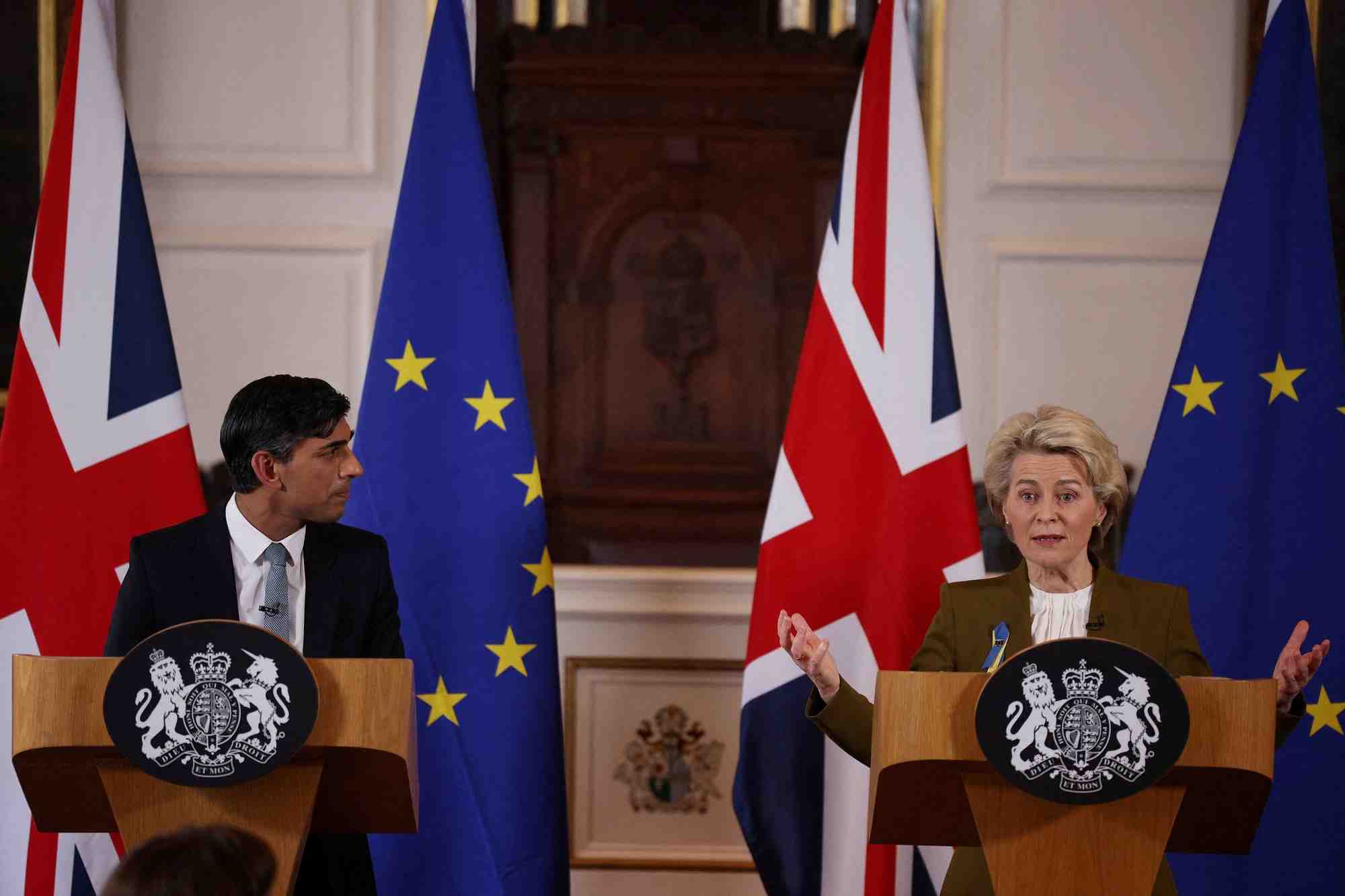 Le premier ministre britannique rishi sunak et la presidente de la commission europeenne ursula von der leyen