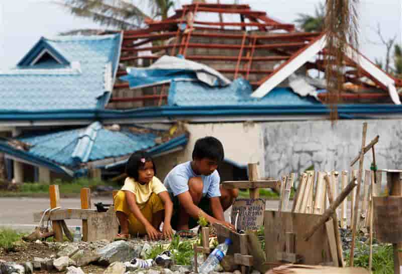 L'aide entravée par les rivalités politiques aux Philippines