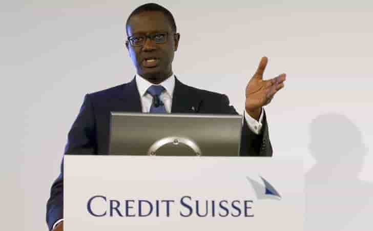 Le patron de credit suisse propose une baisse de son bonus 