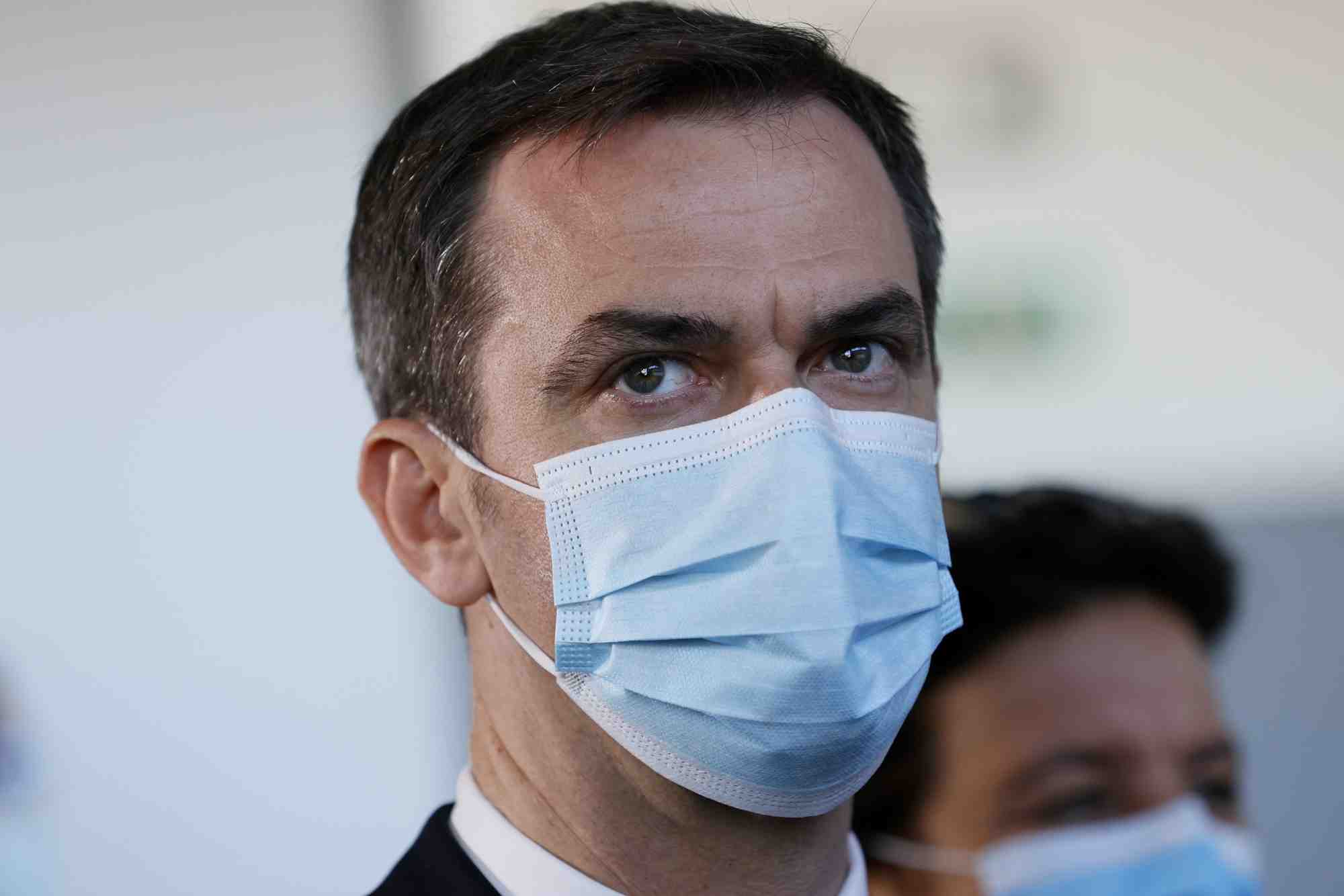 Coronavirus: pres de 14.000 nouveaux cas de contamination en france, annonce veran