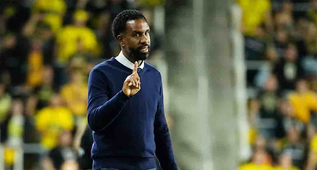 Élu meilleur entraîneur de la ligue en novembre, la popularité de Wilfried Nancy grimpe à l'international.