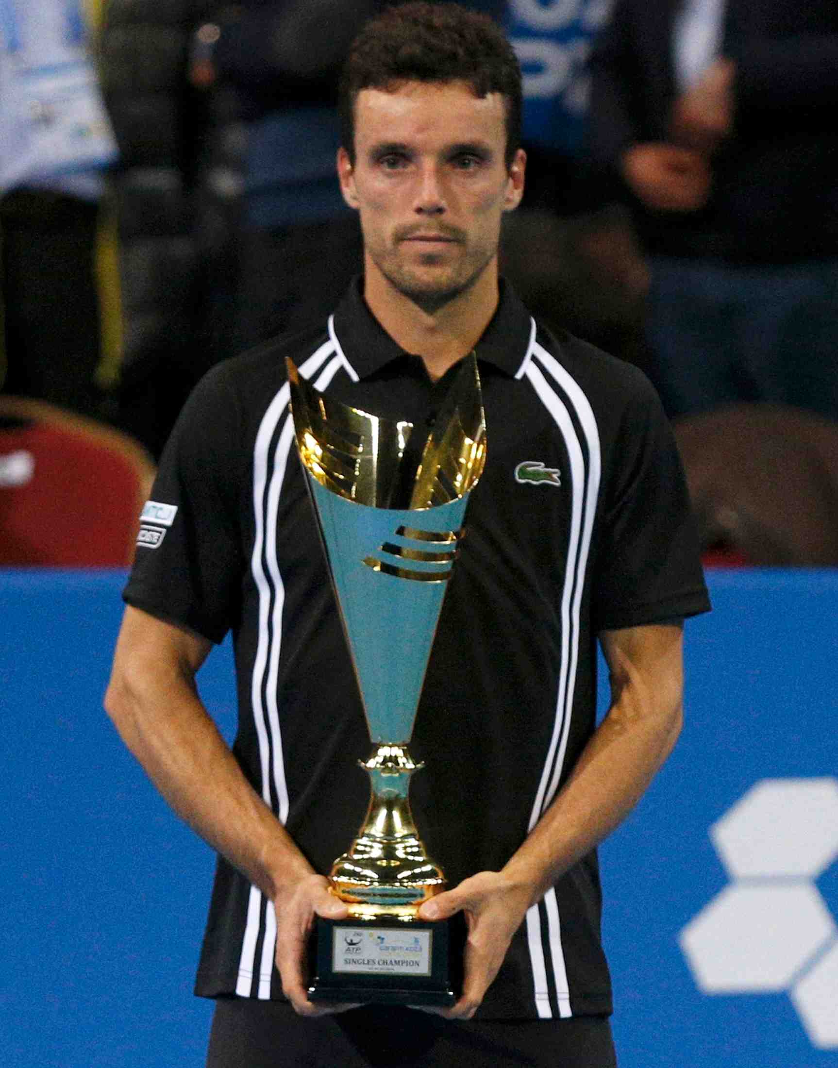 Bautista-agut voit triple en bulgarie