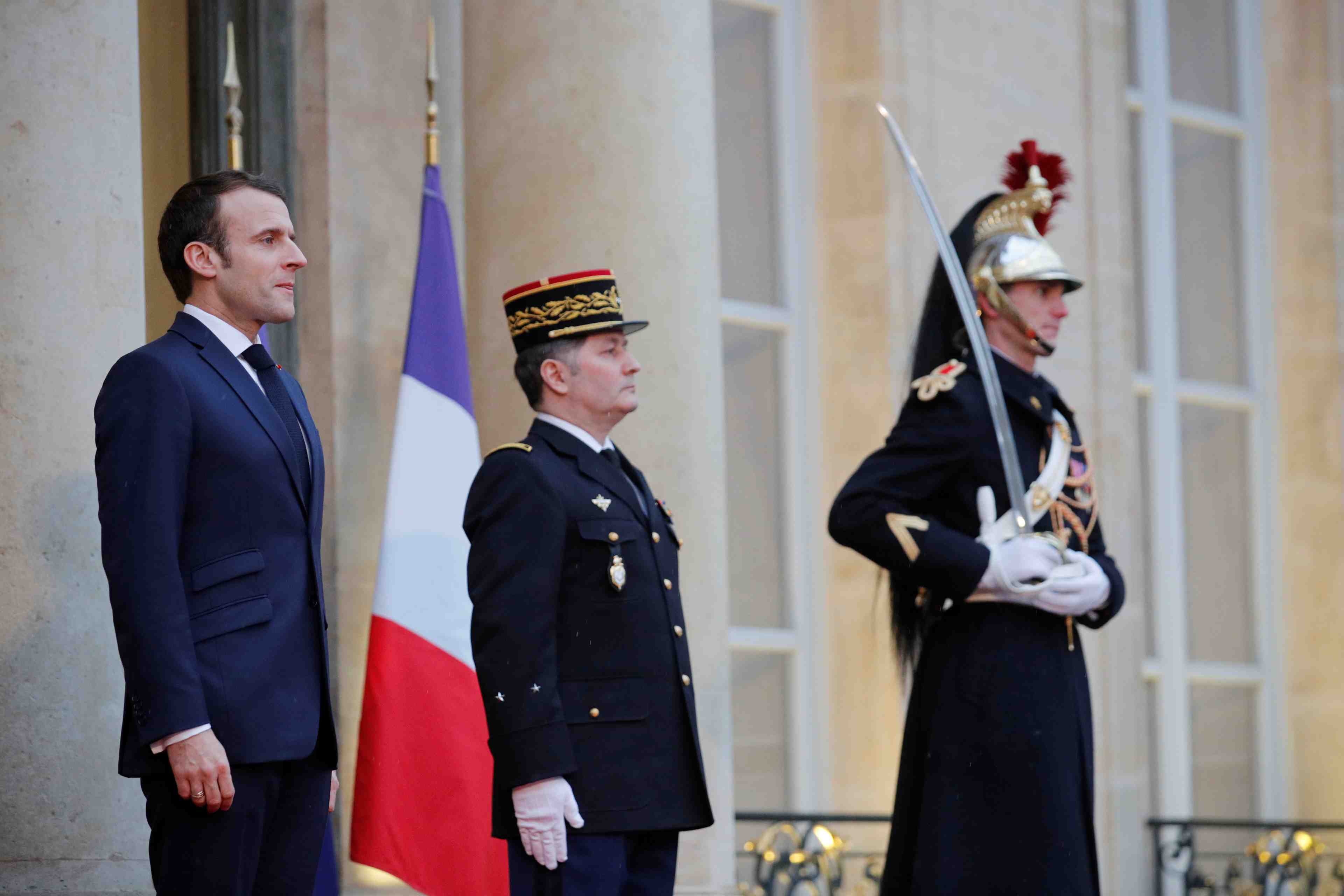 "grand debat": macron va recevoir les chefs des partis politiques