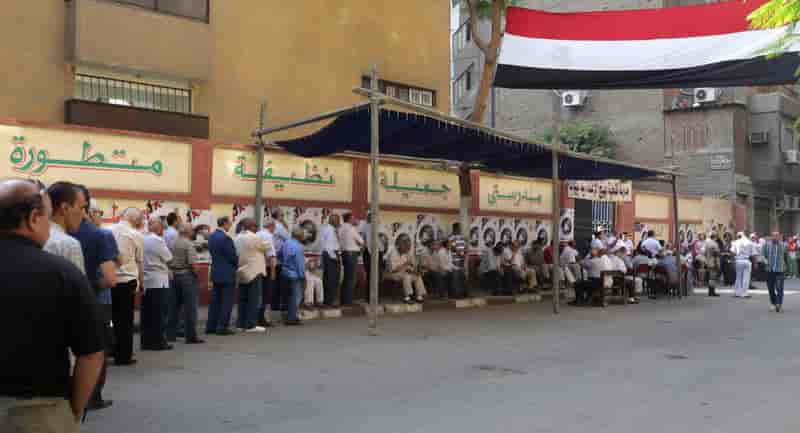 L'Egypte aux urnes, l'explosion d'une bombe démentie