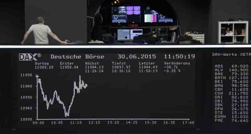 Les bourses europeennes dans le vert a la mi-journee a l'exception de londres