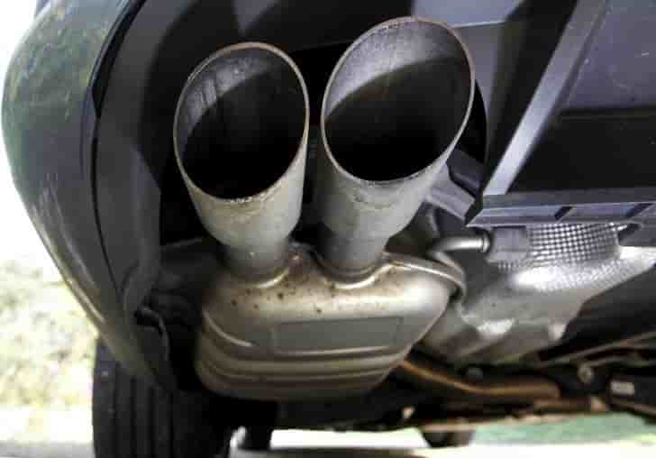 Le marche auto francais a ralenti en janvier, le diesel chute