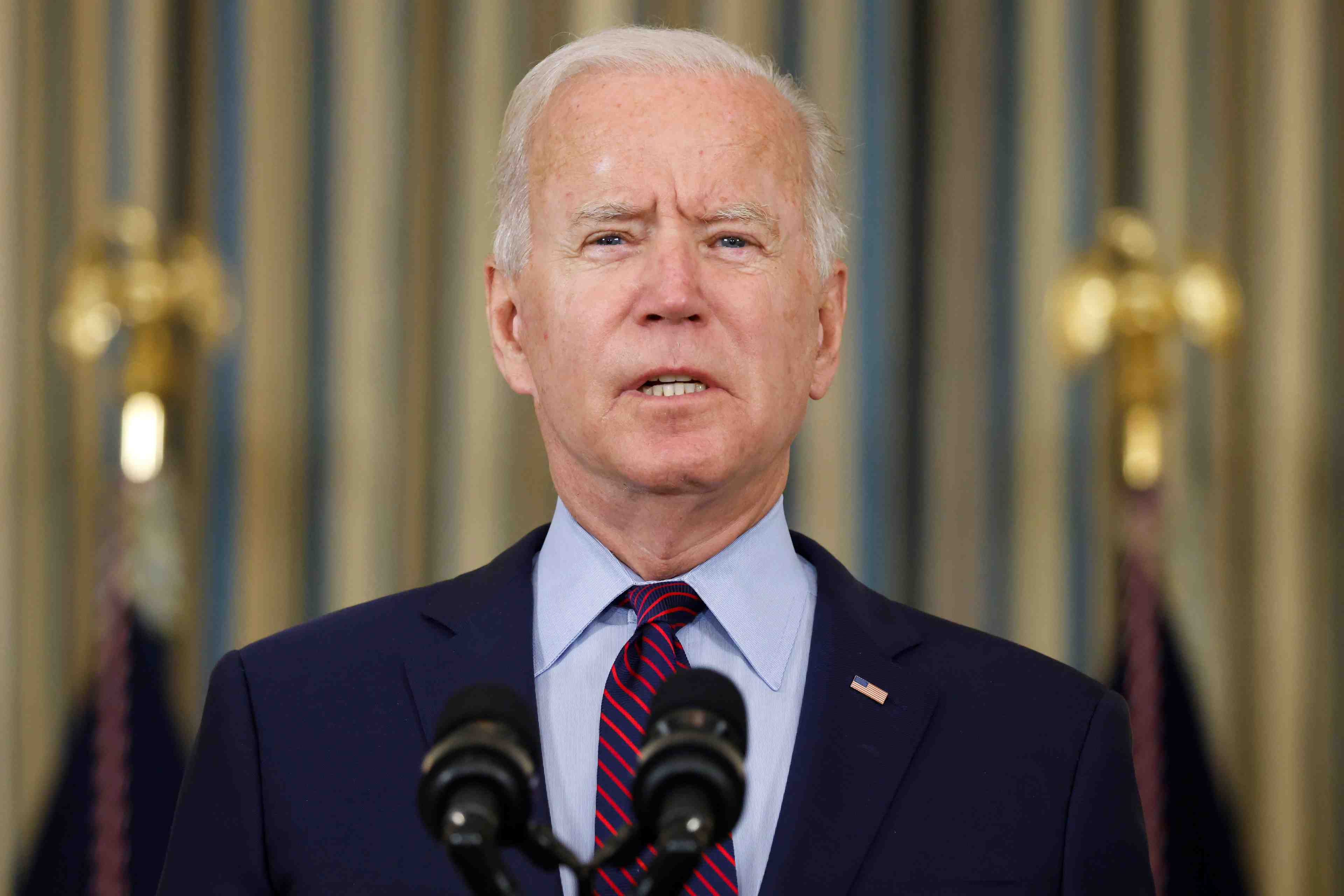 Biden prone aupres de von der leyen un systeme de taxe equitable
