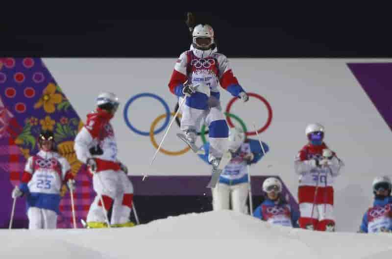 JO: la Russe Maria Komissarova opérée des vertèbres
