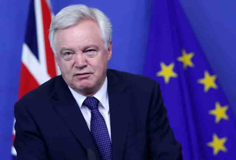 Le ministre britannique du brexit demande a l'ue de la souplesse