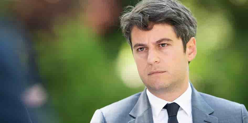 Gabriel Attal ce samedi à Matignon.