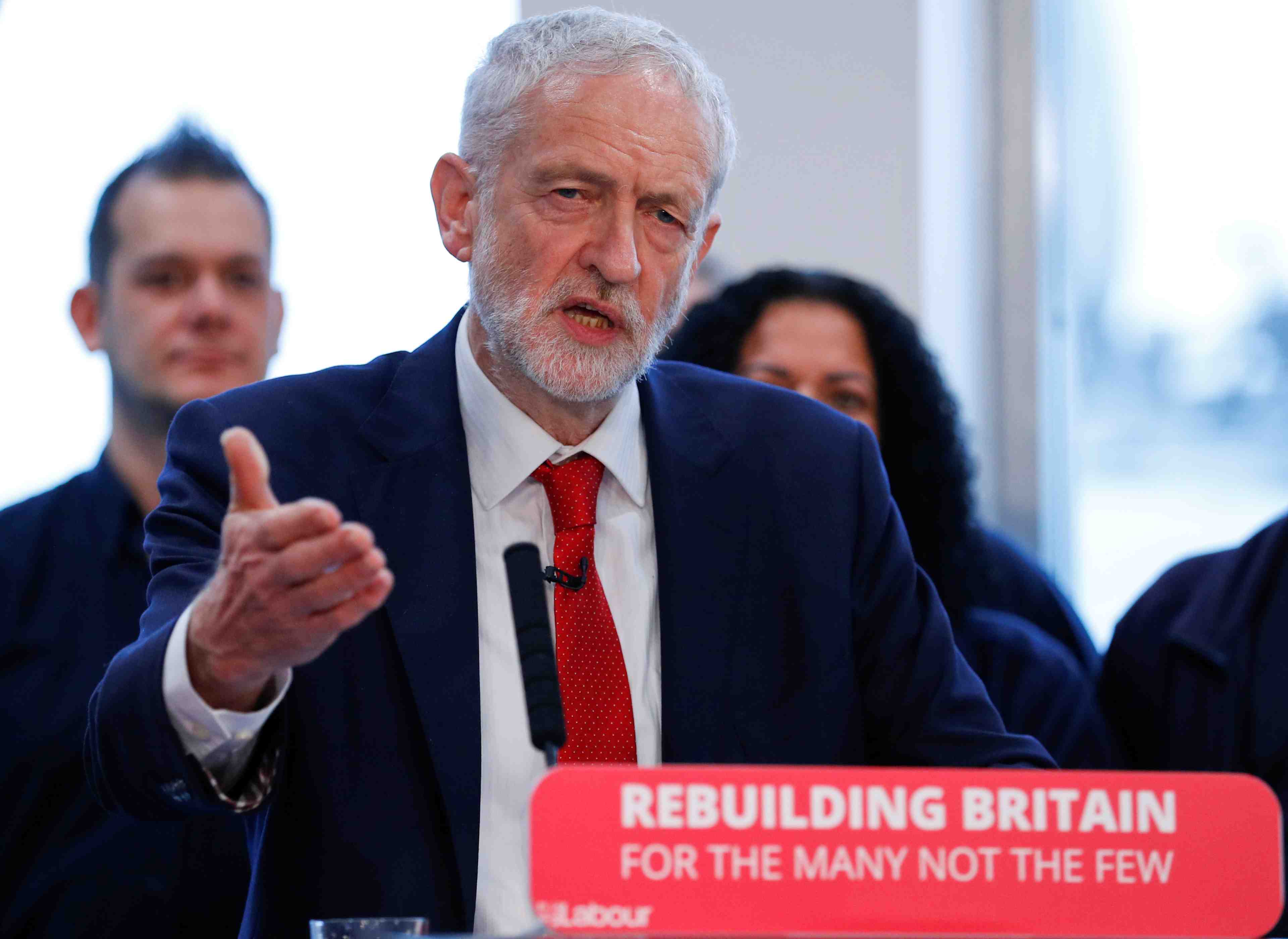 Corbyn: des elections anticipees plutot qu'un nouveau referendum sur le brexit