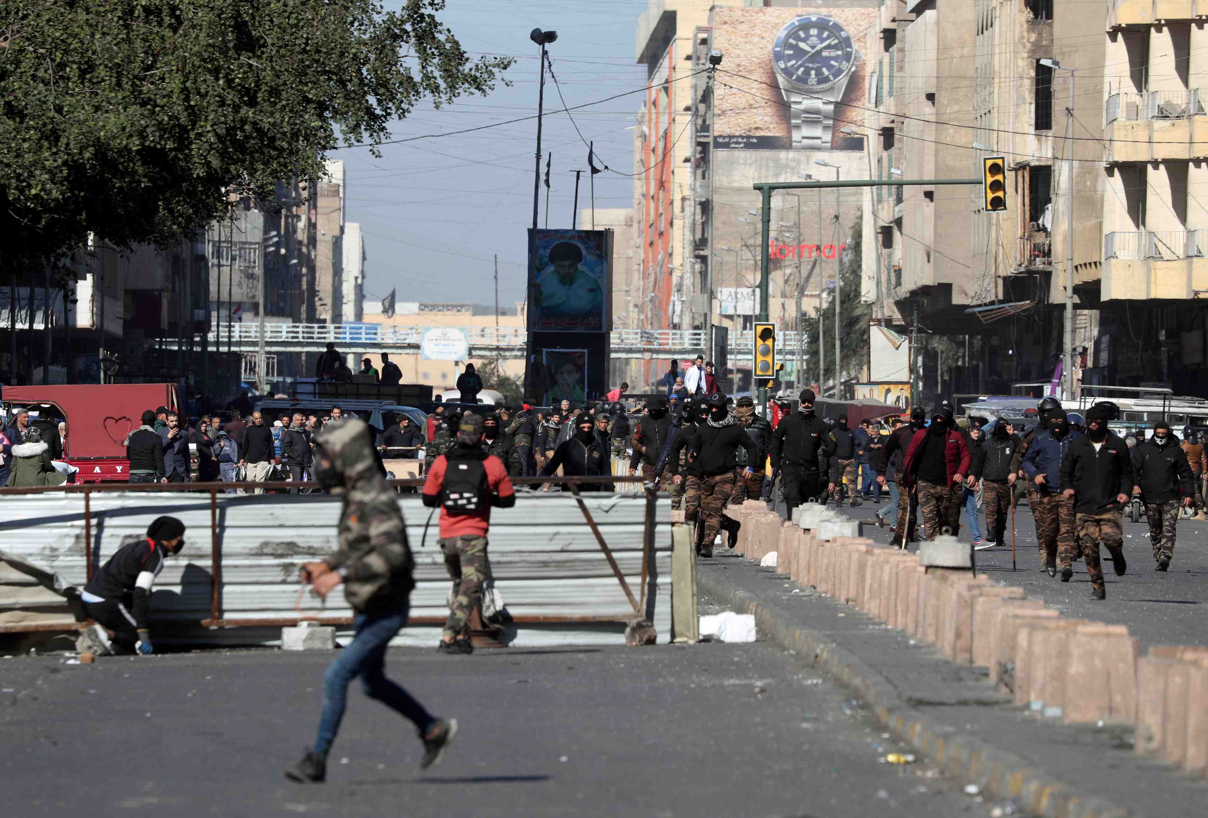 Irak: les forces de securite ouvrent le feu sur les manifestants, un mort