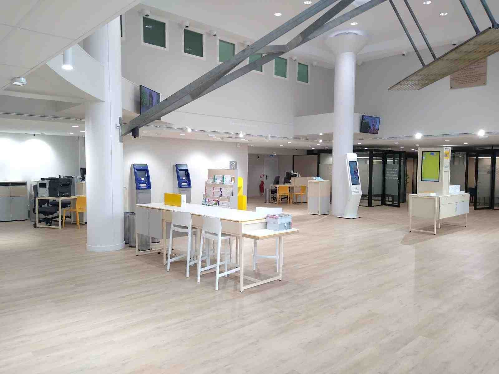 bureaux de poste