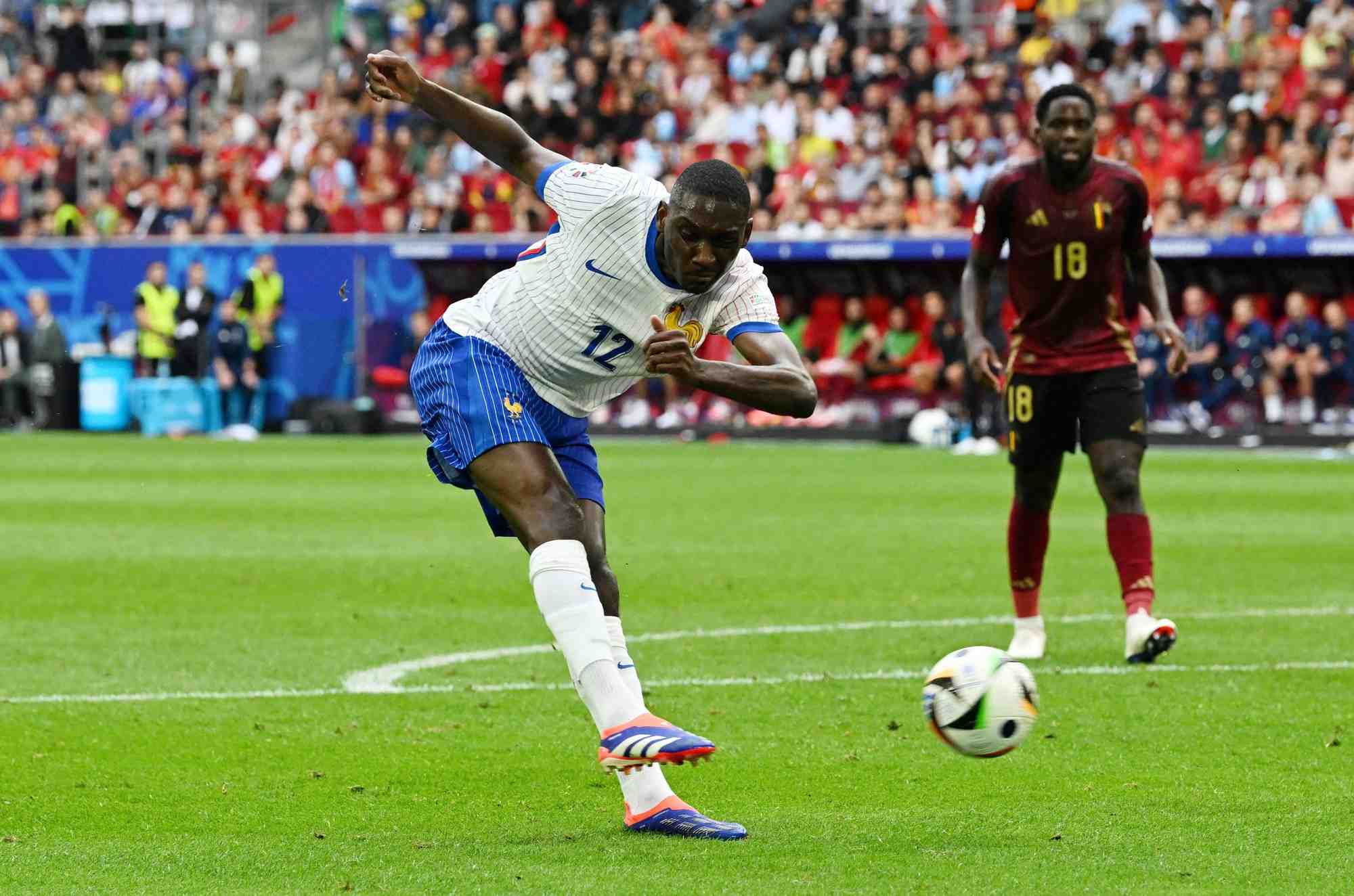 Le francais randal kolo muani marque le premier but lors des huitiemes de finale contre la belgique