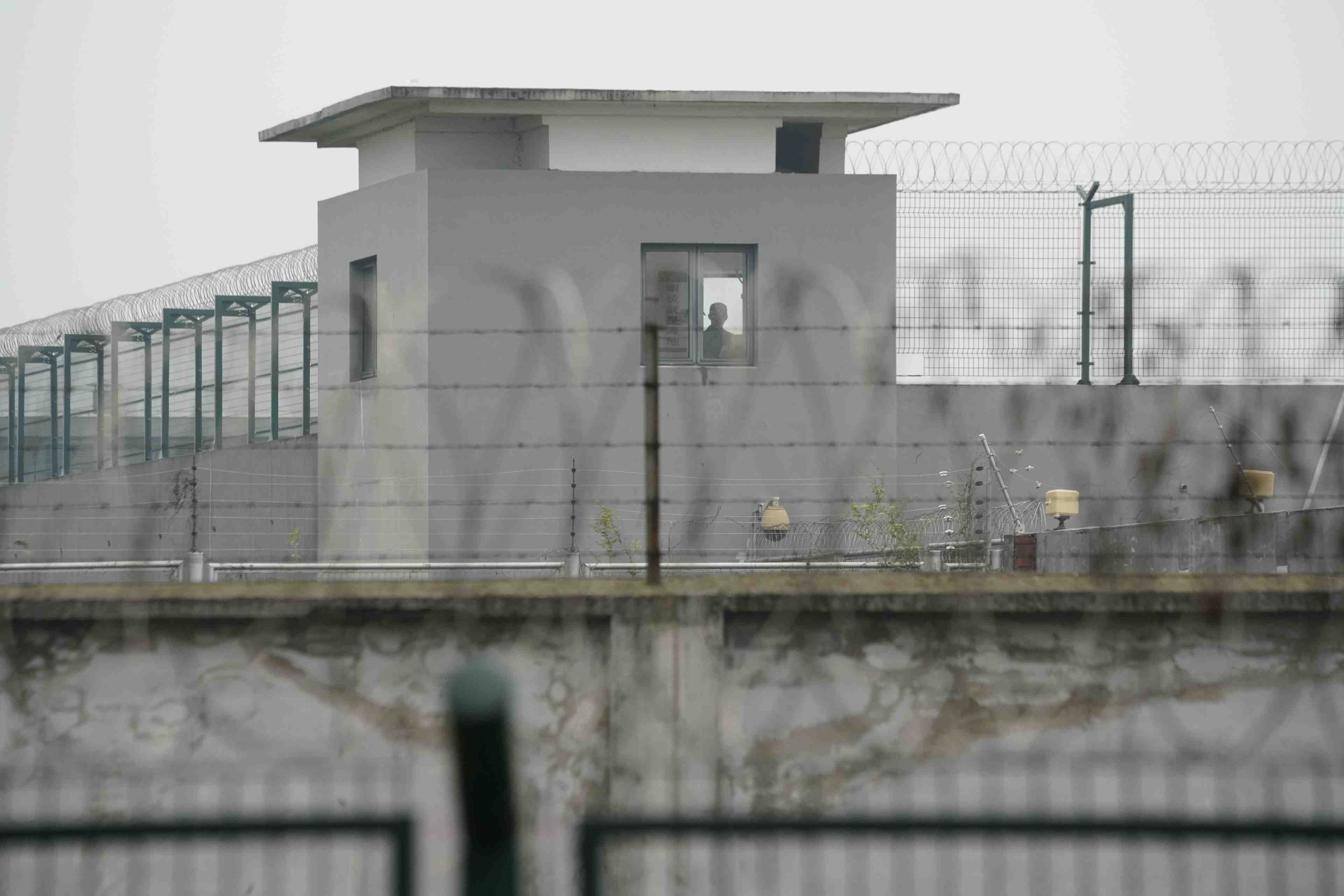 Pekin dement tout travail force de detenus etrangers dans une prison de shanghai
