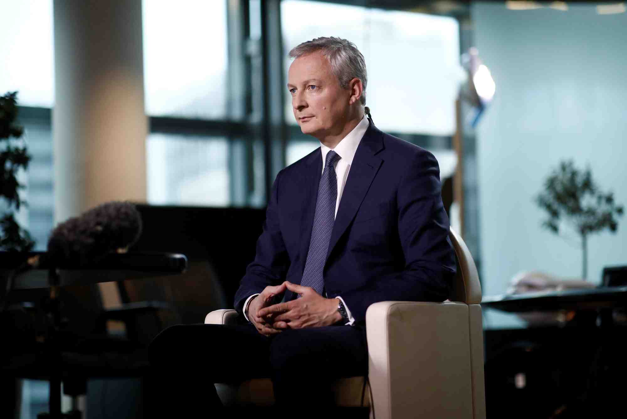 Bruno le maire rappelle l'independance de la bce apres le jugement allemand