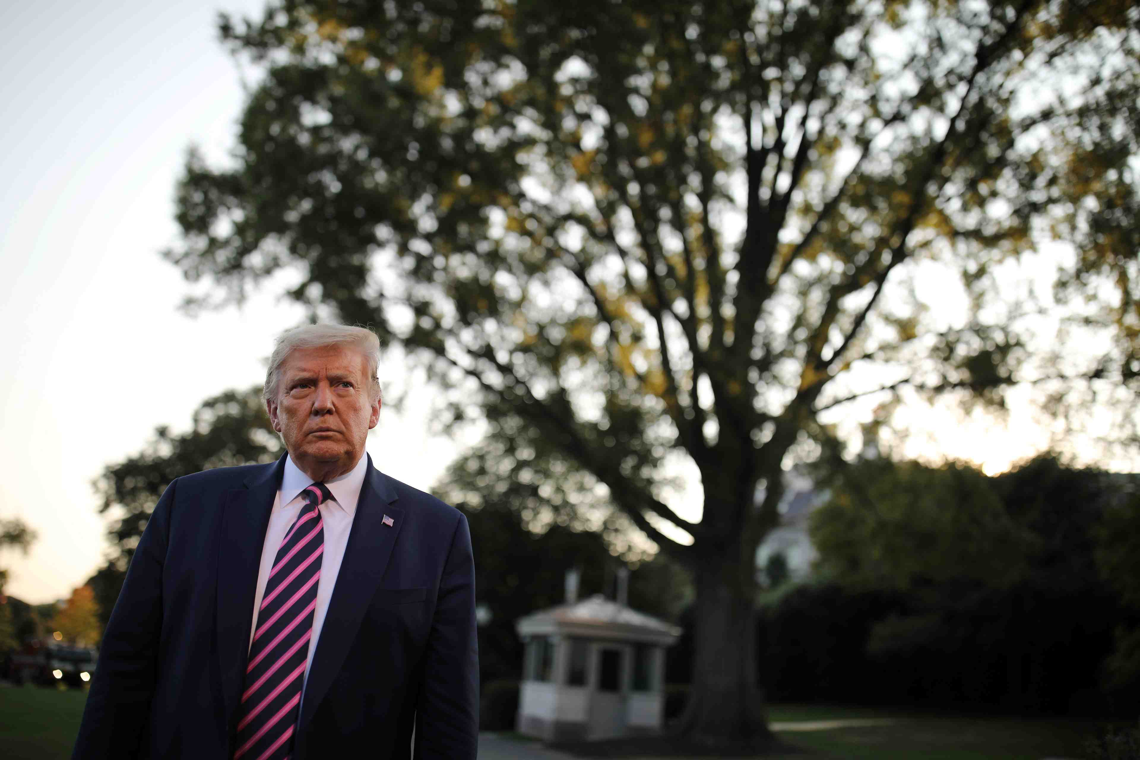 Usa: trump refuse de dire s'il cedera pacifiquement le pouvoir en cas de defaite