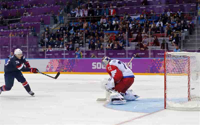 JO: la Russie rate la revanche du "Miracle sur glace" en hockey