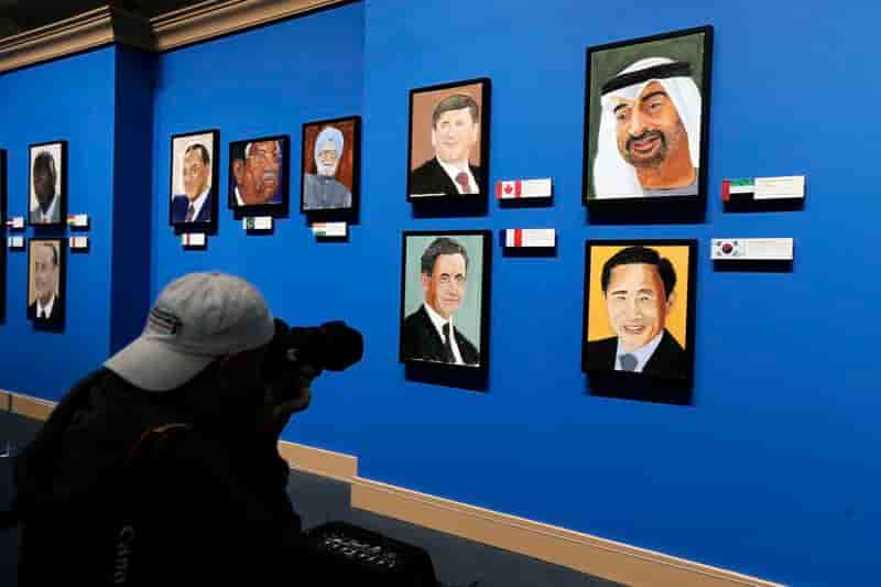 George W. Bush expose ses portraits des grands de son monde