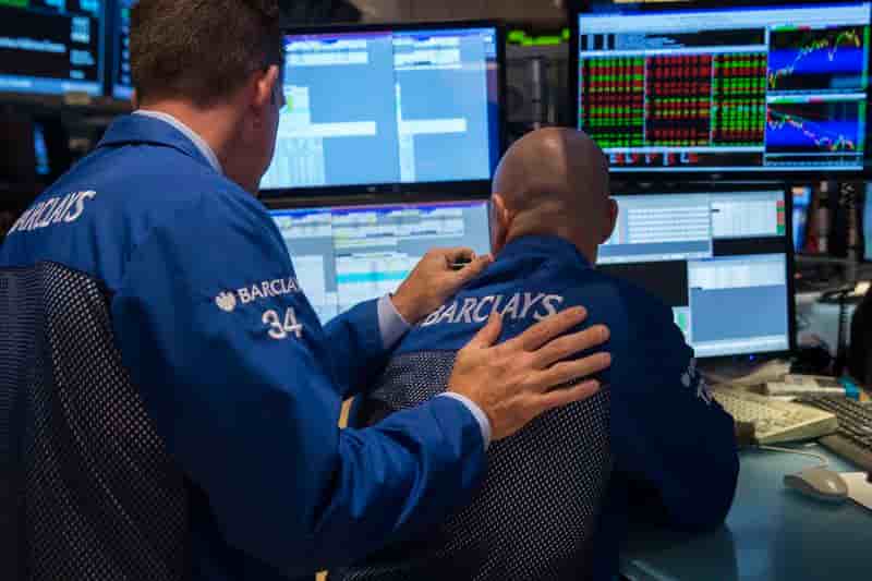 Wall Street peut-être dans une zone de turbulences
