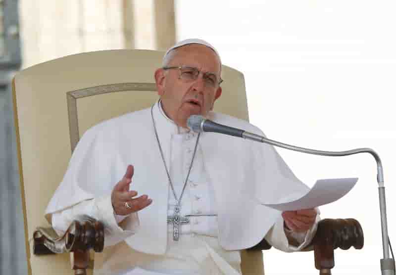 Le pape invite l'europe a ouvrir «son coeur et ses portes» aux migrants