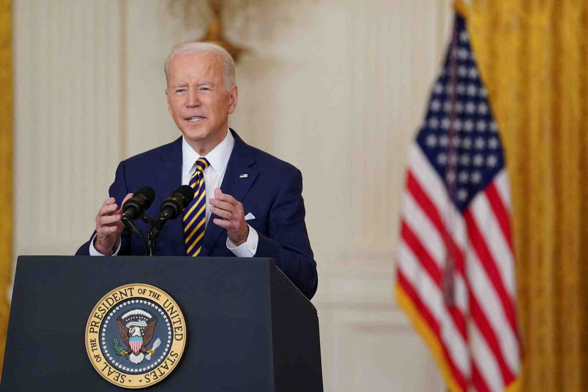 Ukraine: biden s'attend a une incursion russe, previent moscou d'un desastre"